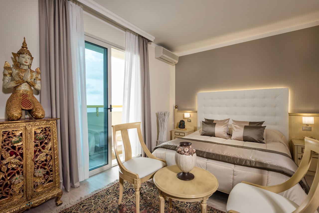Luxor E Cairo The Beach Resort Lido di Jesolo Exterior foto